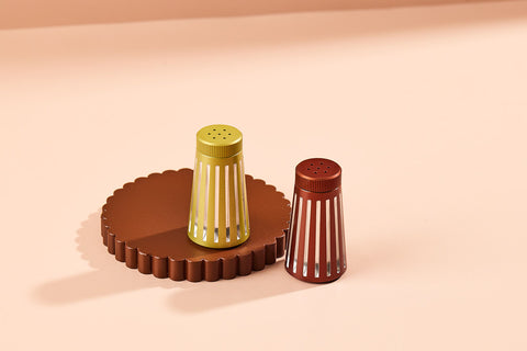 SALT & PEPPER SHAKERS